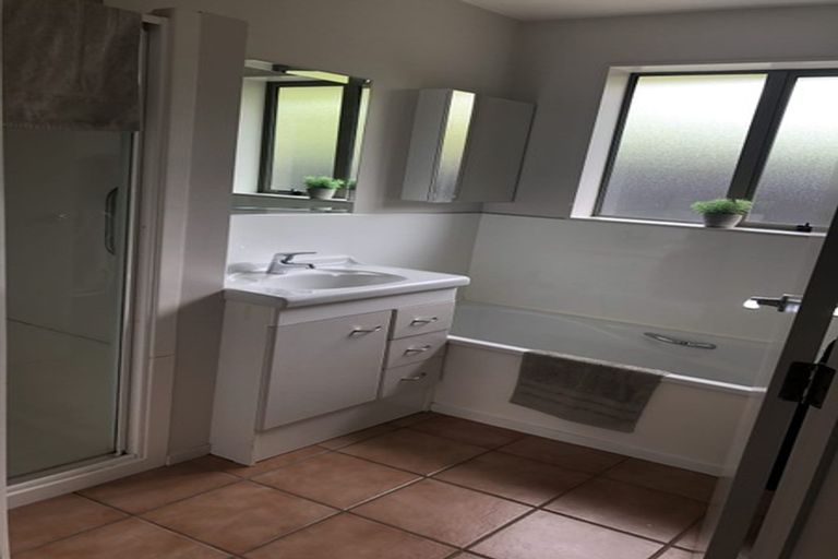 Photo of property in 1/69 Bowenvale Avenue, Cashmere, Christchurch, 8022