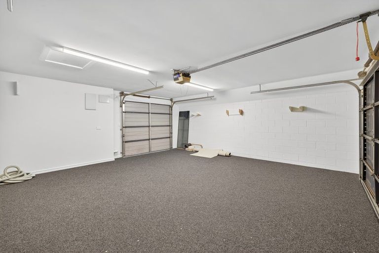 Photo of property in 106 Hamilton Avenue, Ilam, Christchurch, 8041