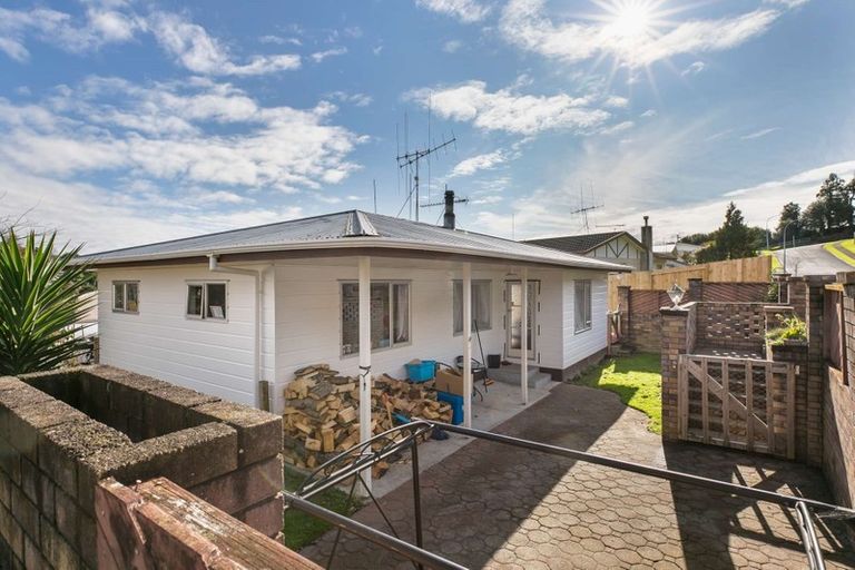 Photo of property in 12a Burns Street, Gate Pa, Tauranga, 3112