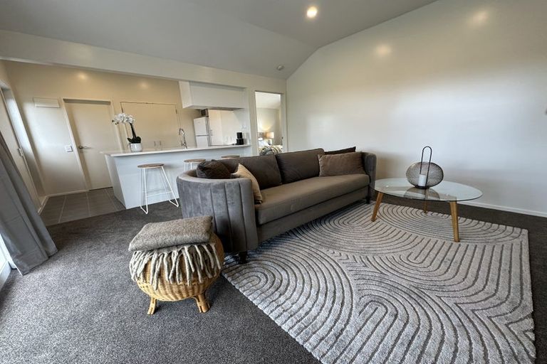 Photo of property in 27/5 Carolina Place, Albany, Auckland, 0632