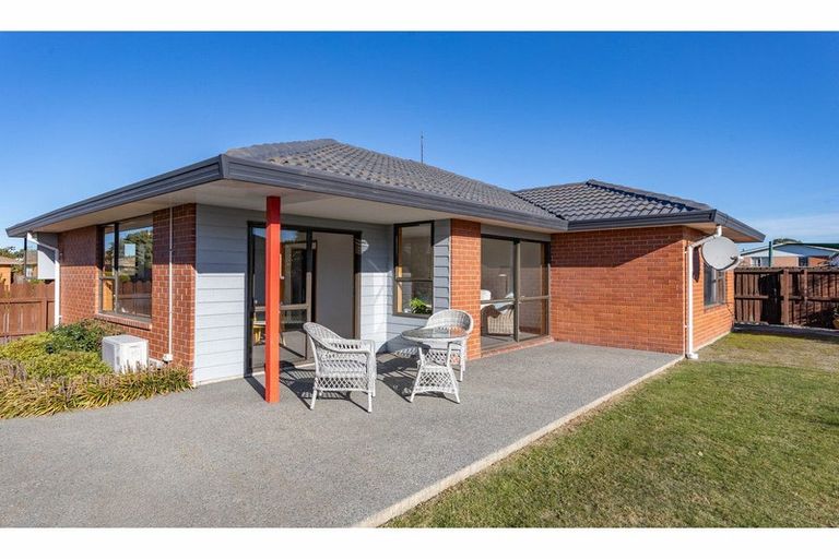 Photo of property in 7 Peebles Drive, Hei Hei, Christchurch, 8042