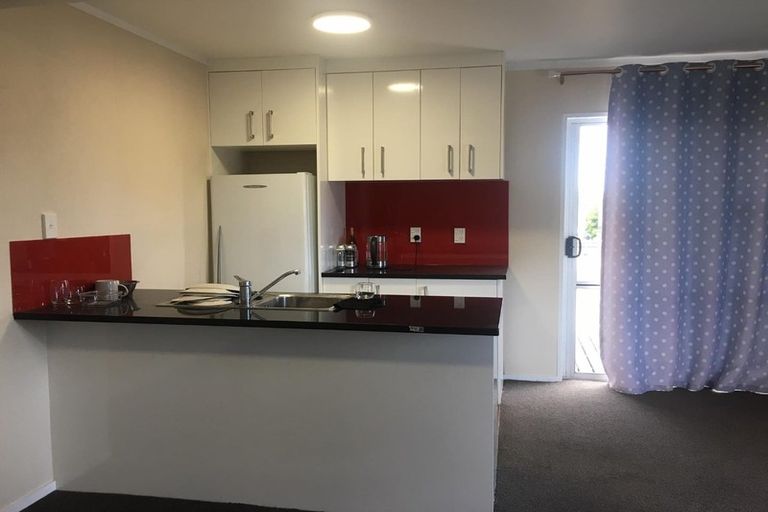 Photo of property in 78 Helvetia Road, Pukekohe, 2120