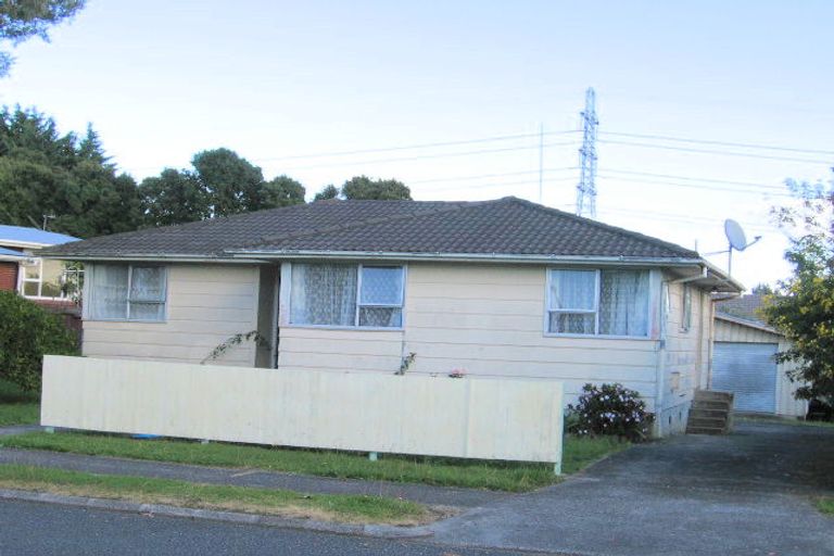 Photo of property in 9 Zelda Avenue, Clover Park, Auckland, 2023