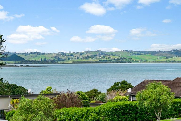 Photo of property in 21 Omana Avenue, Shelly Beach, Helensville, 0874