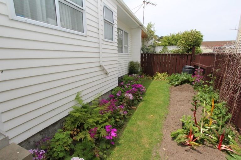 Photo of property in 1/4 Cluny Road, Plimmerton, Porirua, 5026