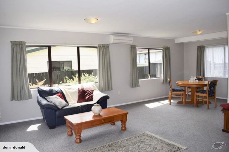 Photo of property in 15a Te Manuao Road, Otaki, 5512