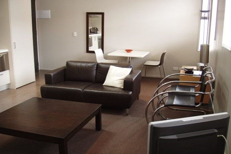 Photo of property in 12 Majoribanks Street, Mount Victoria, Wellington, 6011