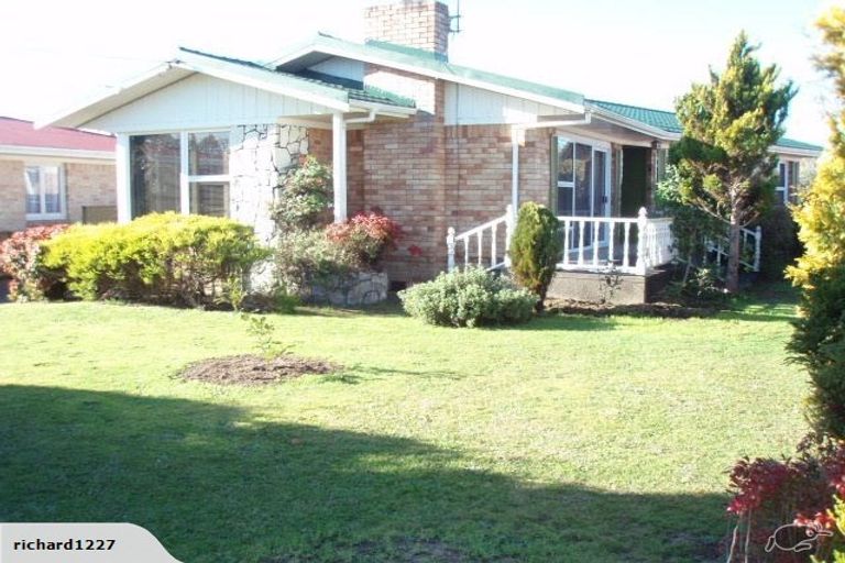 Photo of property in 16 Beech Crescent, Hillcrest, Hamilton, 3216