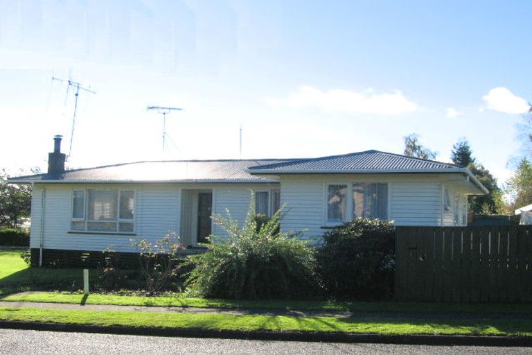 Photo of property in 45 Cobham Crescent, Tokoroa, 3420