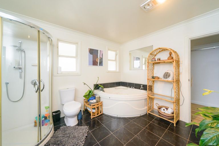 Photo of property in 42 Pascal Street, Palmerston North, 4410