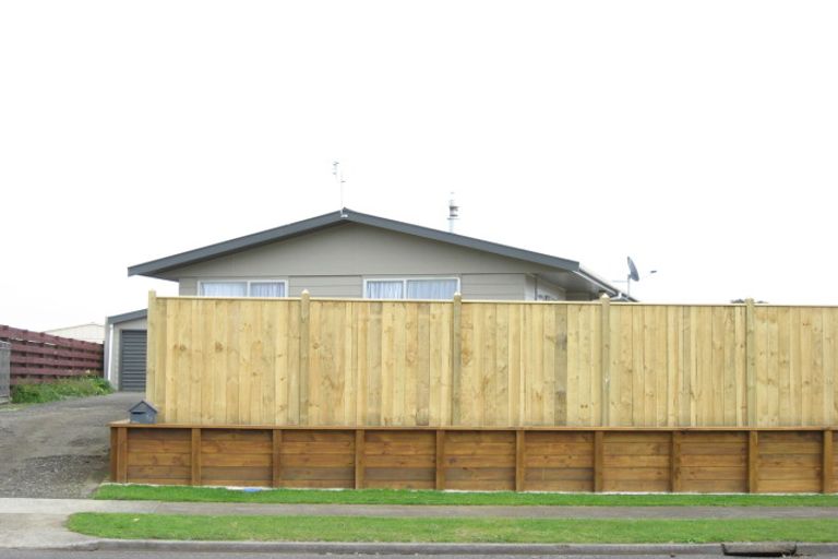 Photo of property in 25 Sunnyvale Street, Bell Block, New Plymouth, 4312