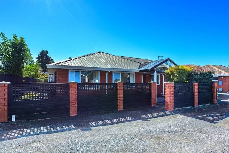 Photo of property in 1/10c Fovant Street, Russley, Christchurch, 8042