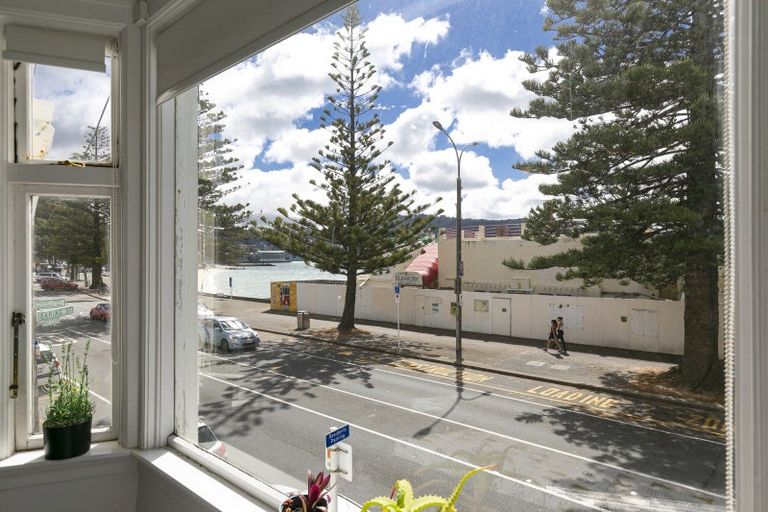 Photo of property in Coburn House, 246 Oriental Parade, Oriental Bay, Wellington, 6011