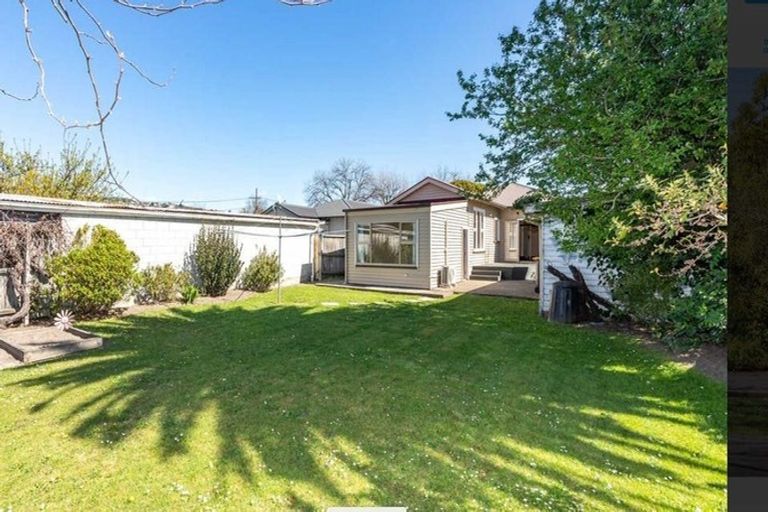 Photo of property in 6 Norwood Street, Beckenham, Christchurch, 8023
