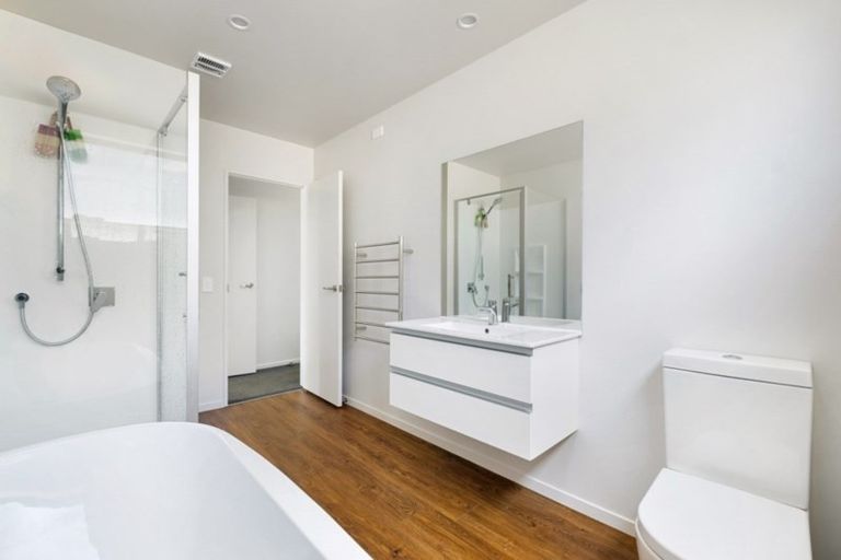 Photo of property in 24 Mount Burke Street, Wanaka, 9305