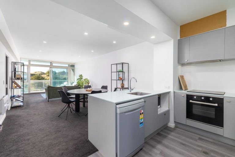 Photo of property in 5/272 Marine Parade, New Brighton, Christchurch, 8061