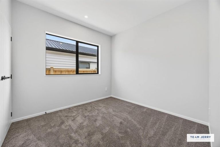 Photo of property in 13 Huringa Road, Karaka, Papakura, 2113