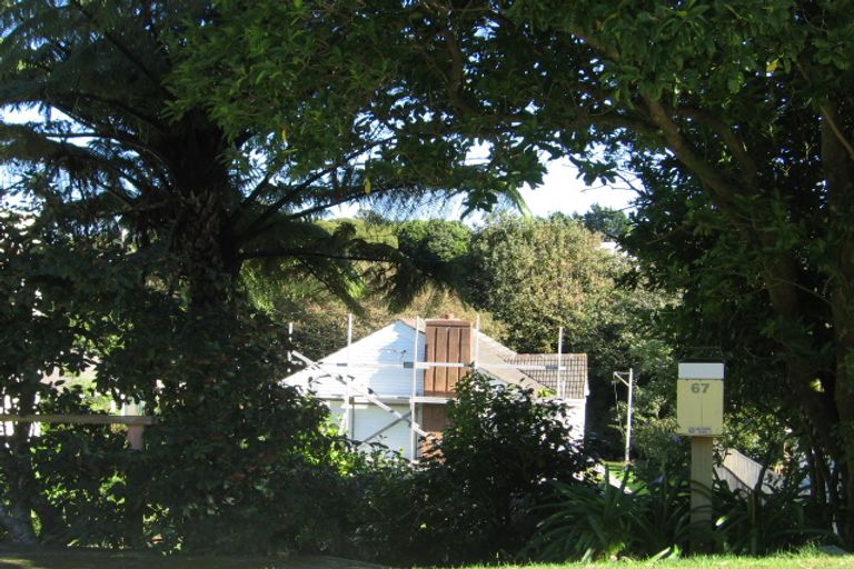 Photo of property in 67 Delhi Crescent, Khandallah, Wellington, 6035