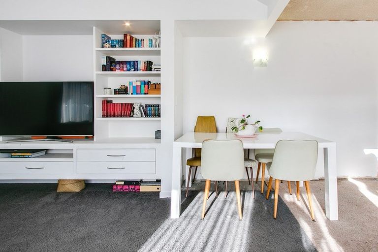 Photo of property in 2/249 Taradale Road, Pirimai, Napier, 4112