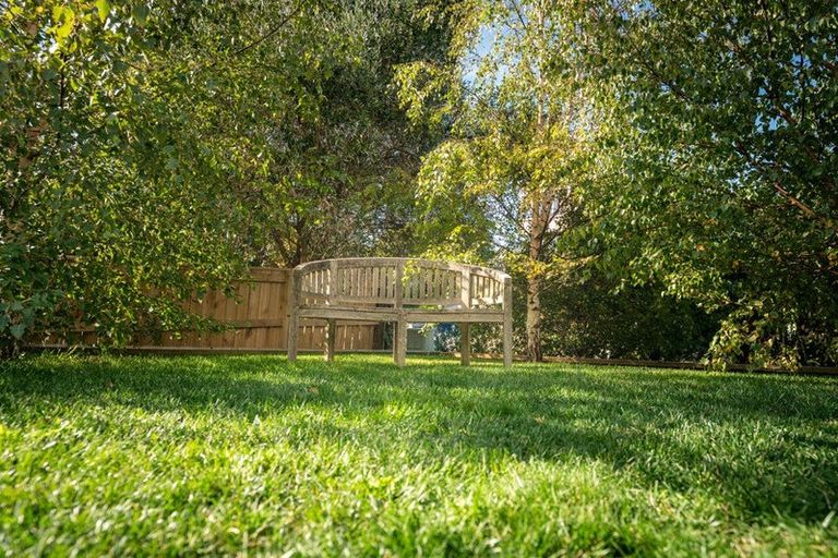 Photo of property in 6 Pine Ridge Terrace, Waikanae Beach, Waikanae, 5036