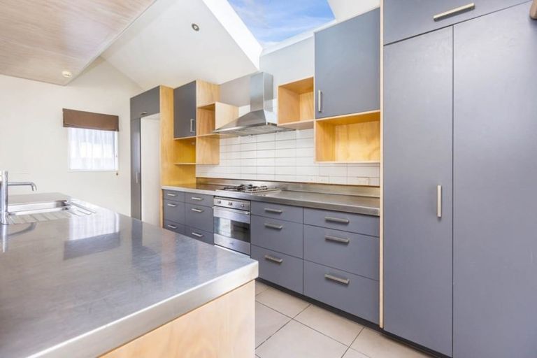 Photo of property in 869b High Street, Boulcott, Lower Hutt, 5011