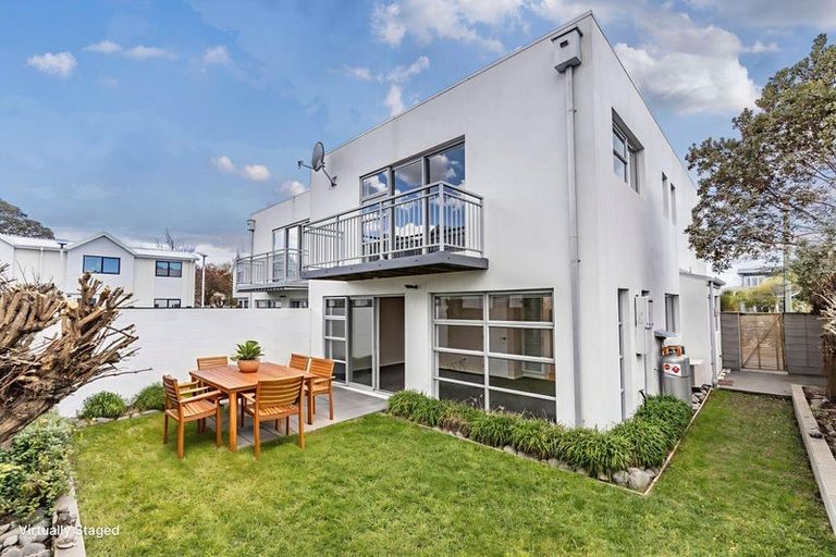 Photo of property in 1/35 Mathesons Road, Phillipstown, Christchurch, 8011