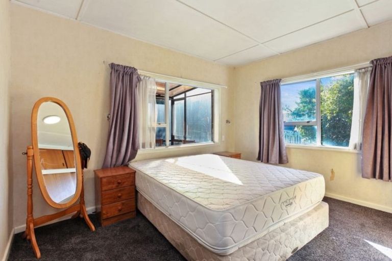 Photo of property in 34 Oakhampton Street, Hornby, Christchurch, 8042