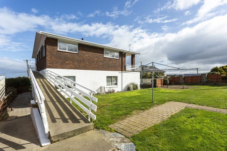 Photo of property in 129 Tomahawk Road, Andersons Bay, Dunedin, 9013