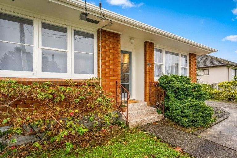 Photo of property in 2/31a Mcparland Street, Ebdentown, Upper Hutt, 5018