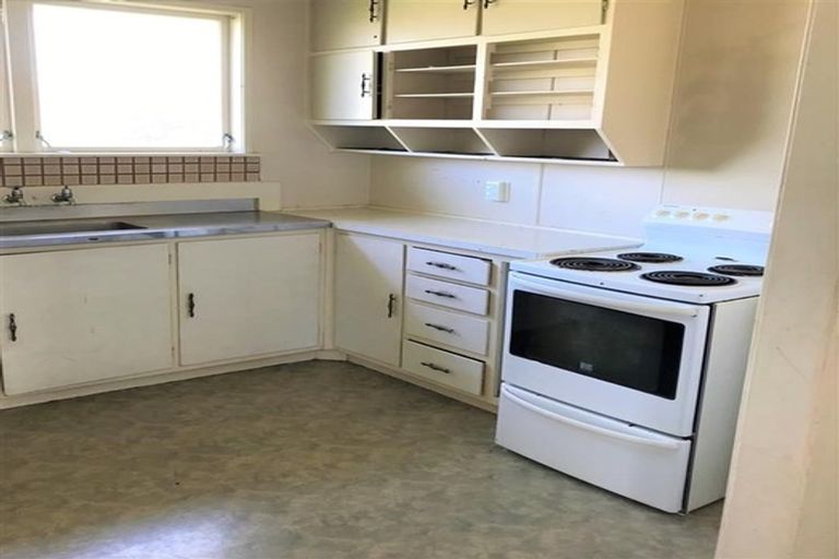 Photo of property in 64 Chichester Drive, Rosehill, Papakura, 2113