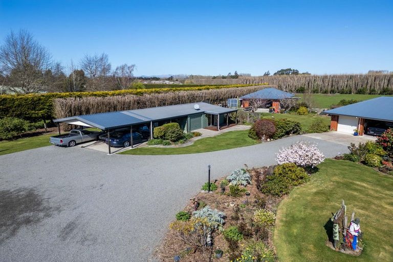 Photo of property in 183 Neeves Road, Kaiapoi, 7691