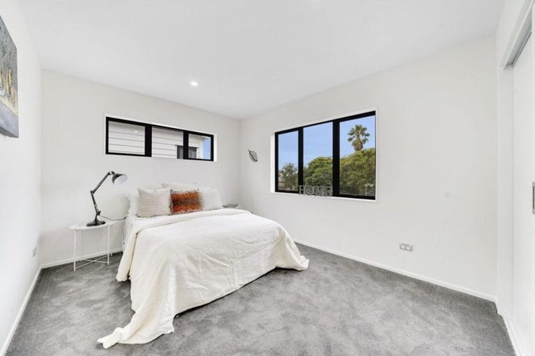 Photo of property in 115b Russell Road, Manurewa, Auckland, 2102