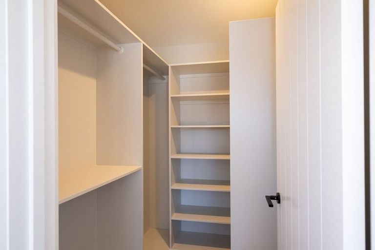 Photo of property in 12 George Yee Place, Taradale, Napier, 4112