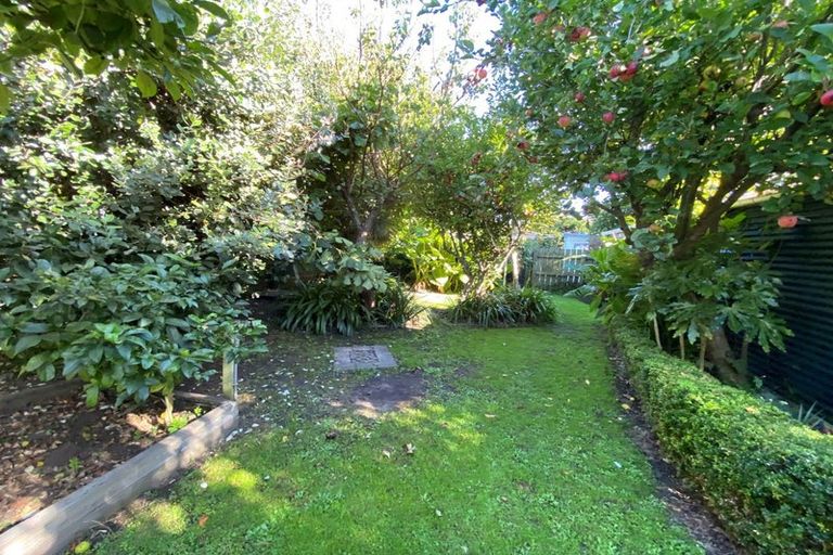 Photo of property in 33 Kuku Street, Te Awanga, 4102