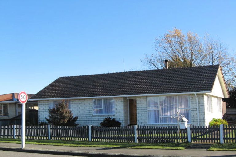 Photo of property in 111 Foremans Road, Islington, Christchurch, 8042