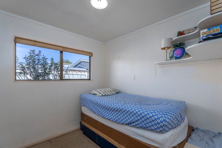 Photo of property in 20 Oyster Drive, Cooks Beach, Whitianga, 3591