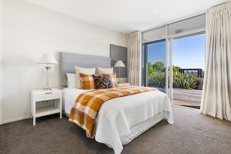 Photo of property in 2 Aglaia Place, Cracroft, Christchurch, 8022