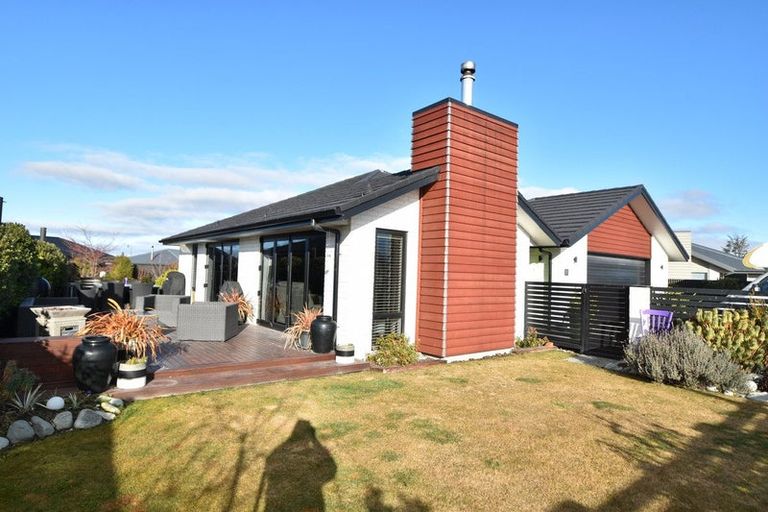 Photo of property in 11 Lakeland Avenue, Twizel, 7901