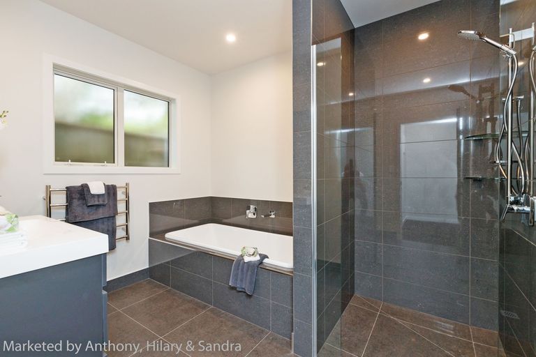 Photo of property in 87b Te Awe Awe Street, Hokowhitu, Palmerston North, 4410