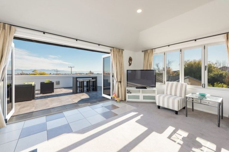 Photo of property in 2e Clairmont Heights, Stoke, Nelson, 7011