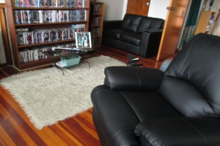Photo of property in 15 Fisk Street, Naenae, Lower Hutt, 5011