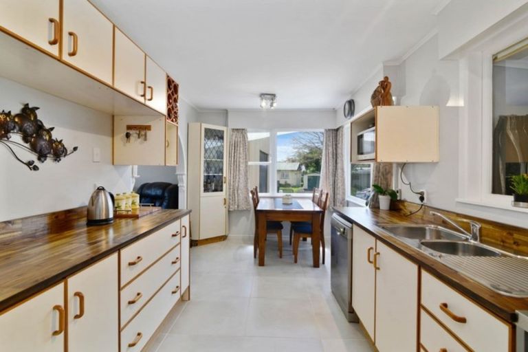 Photo of property in 6a Hermes Place, Sunnybrook, Rotorua, 3015