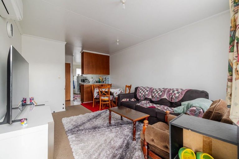 Photo of property in 37 Albert Street, Palmerston North, 4414