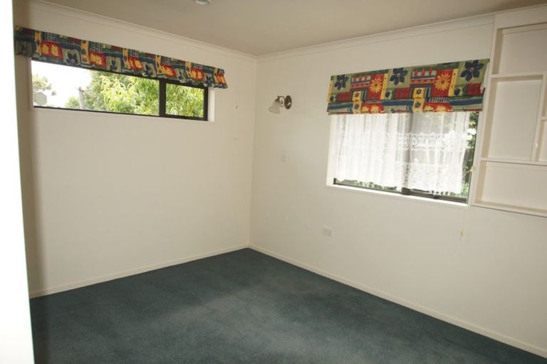 Photo of property in 1 Bowman Place, Sockburn, Christchurch, 8042