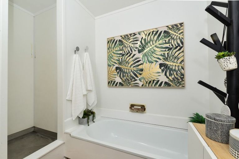 Photo of property in 290c Cambridge Road, Hillcrest, Hamilton, 3216