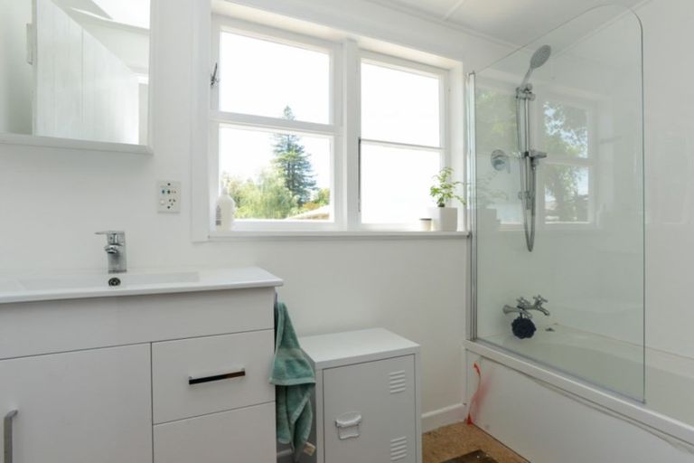 Photo of property in 21 Great North Road, Waipawa, 4210