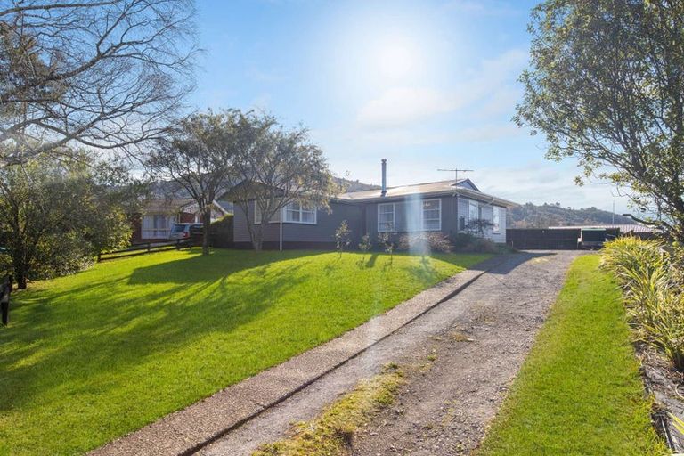 Photo of property in 17 Beryl Place, Pukehangi, Rotorua, 3015