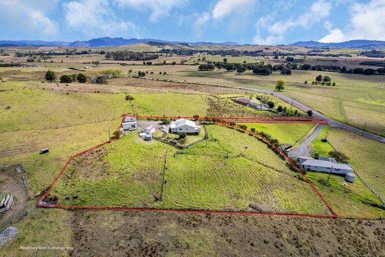 Photo of property in 947 Mangakahia Road, Poroti, Whangarei, 0179