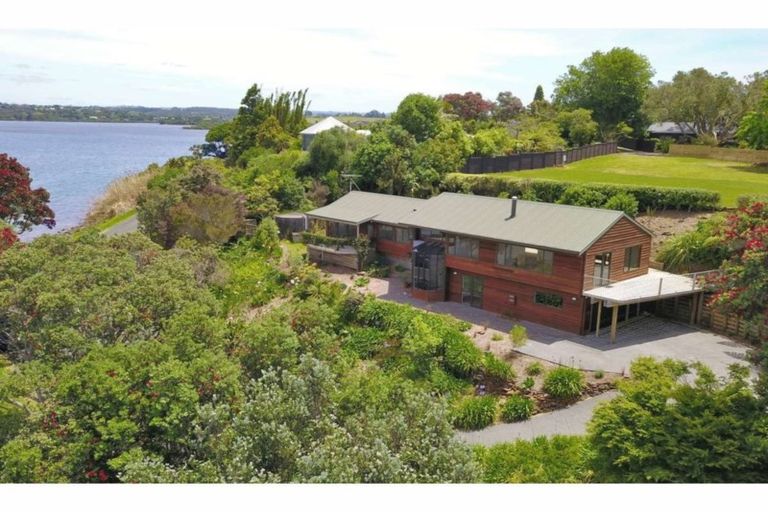 Photo of property in 71 Rangitane Loop Road, Kerikeri, 0294