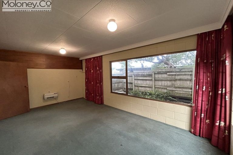 Photo of property in 12a Richard Street, Titahi Bay, Porirua, 5022